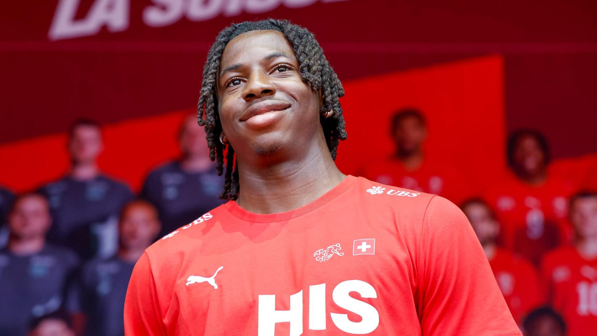 Johan Manzambi nach der WM-Rückkehr | IMAGO, STEINSIEK.CH