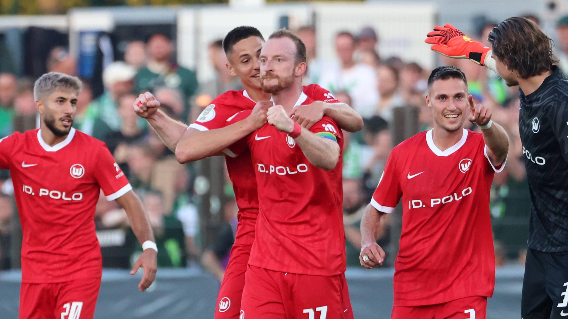 DFB-Pokal: Der VfL Wolfsburg siegt bei der VSG Altglienicke in Berlin