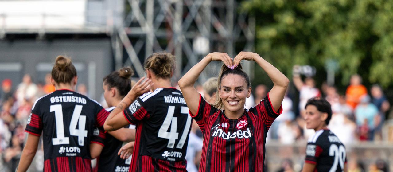 Ereleta Memeti und die Eintracht Frankfurt Frauen hatten gegen Nikosia viel Grund zur Freude.