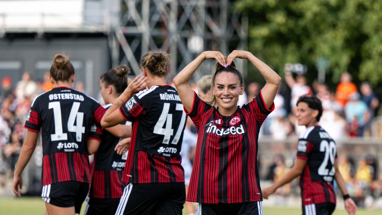 Miniturnier um die Champions-League: Eintracht-Frauen lösen erste Pflichtspiel-Aufgabe gegen Nikosia souverän