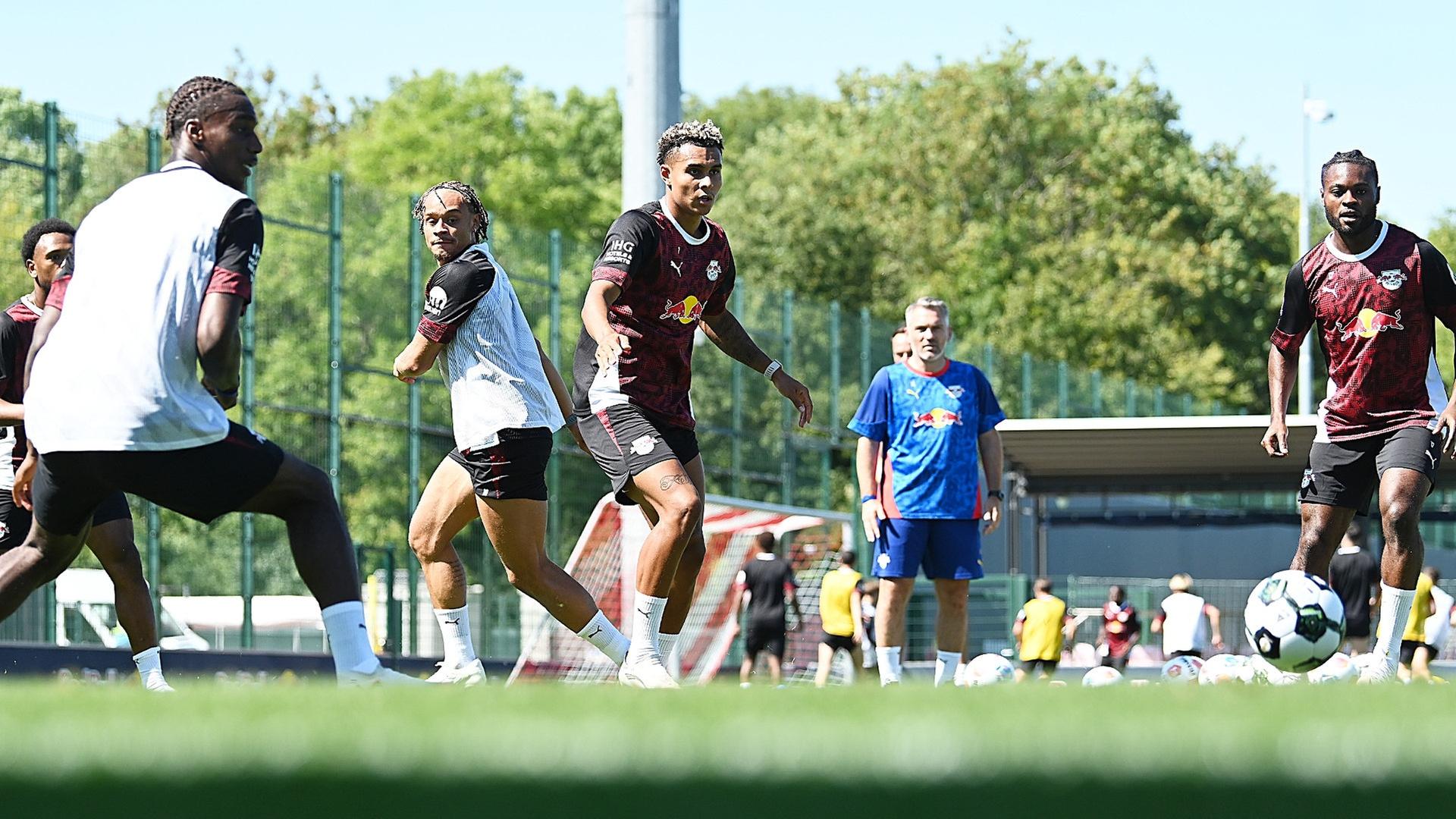 RB Leipzig Training RBL  Banzuzi Xavi Nusa Baku DSC_7694 | MDR/Dirk Hofmeister