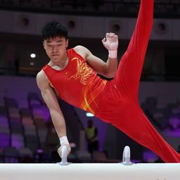 Chinas Hong Yanming am Pauschenpferd
