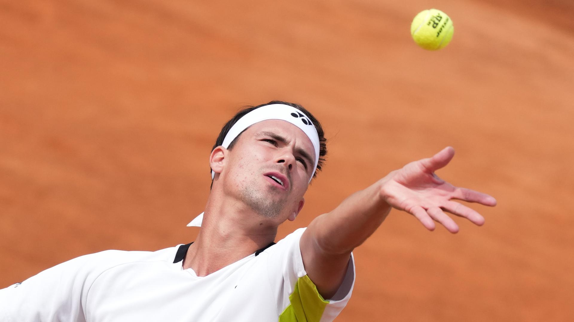 Jetzt live - Spiel zwischen Altmaier und Zverev verzögert sich