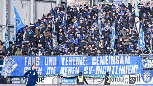 Neuer Streit um Stadionverbote