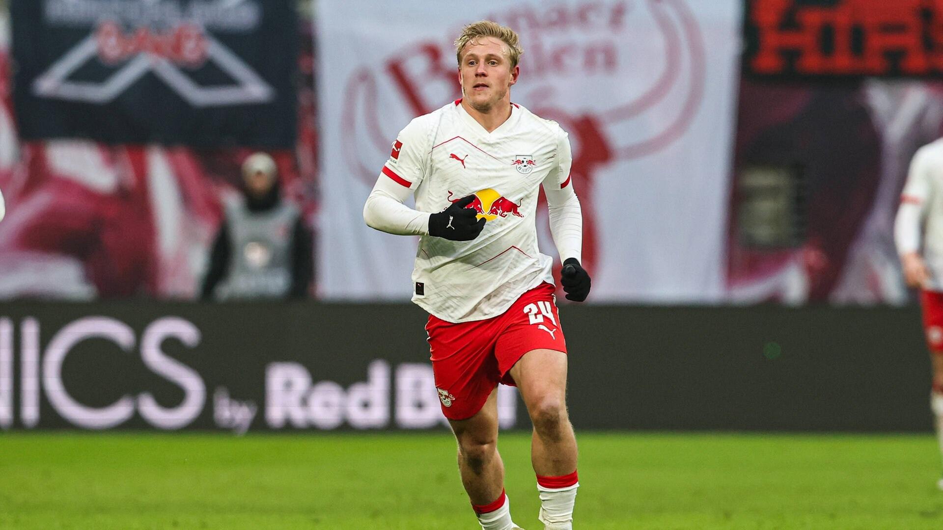 Xaver Schlager (RB Leipzig, 24) | IMAGO/Christian Schroedter