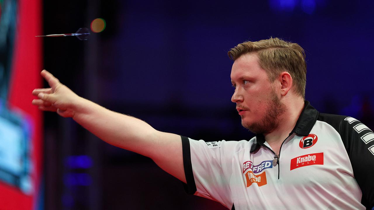 Darts: Schindler verliert Finale, schreibt aber Darts-Geschichte