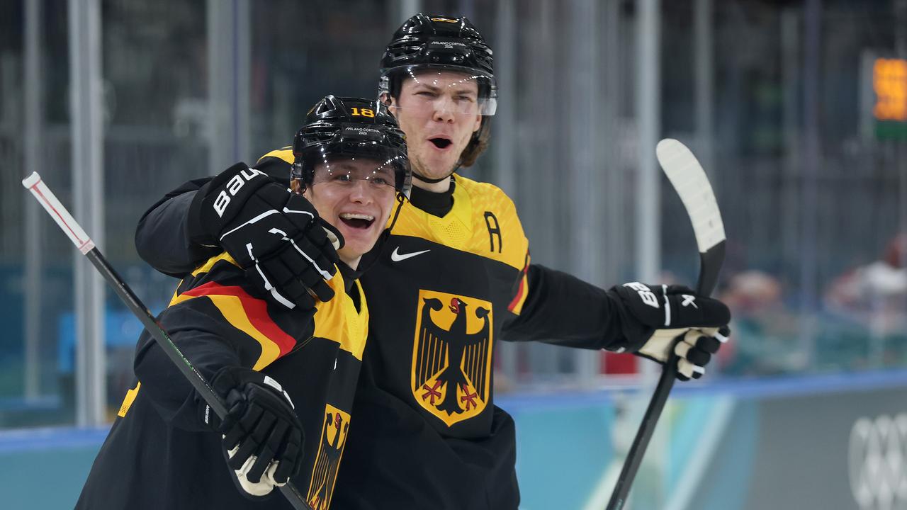 Dank NHL-Stars Draisaitl und Stützle: Deutsche Eishockey-Nationalmannschaft gewinnt Olympia-Auftakt