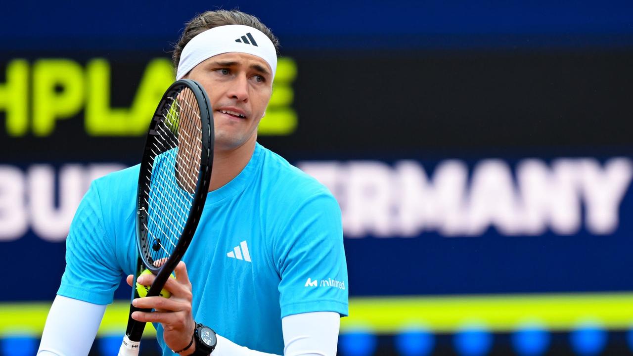 Wackliger Zverev zittert sich ins Achtelfinale