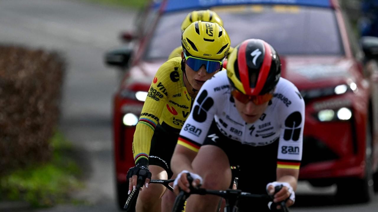 Paris-Roubaix Femmes - die letzten 3 Kilometer