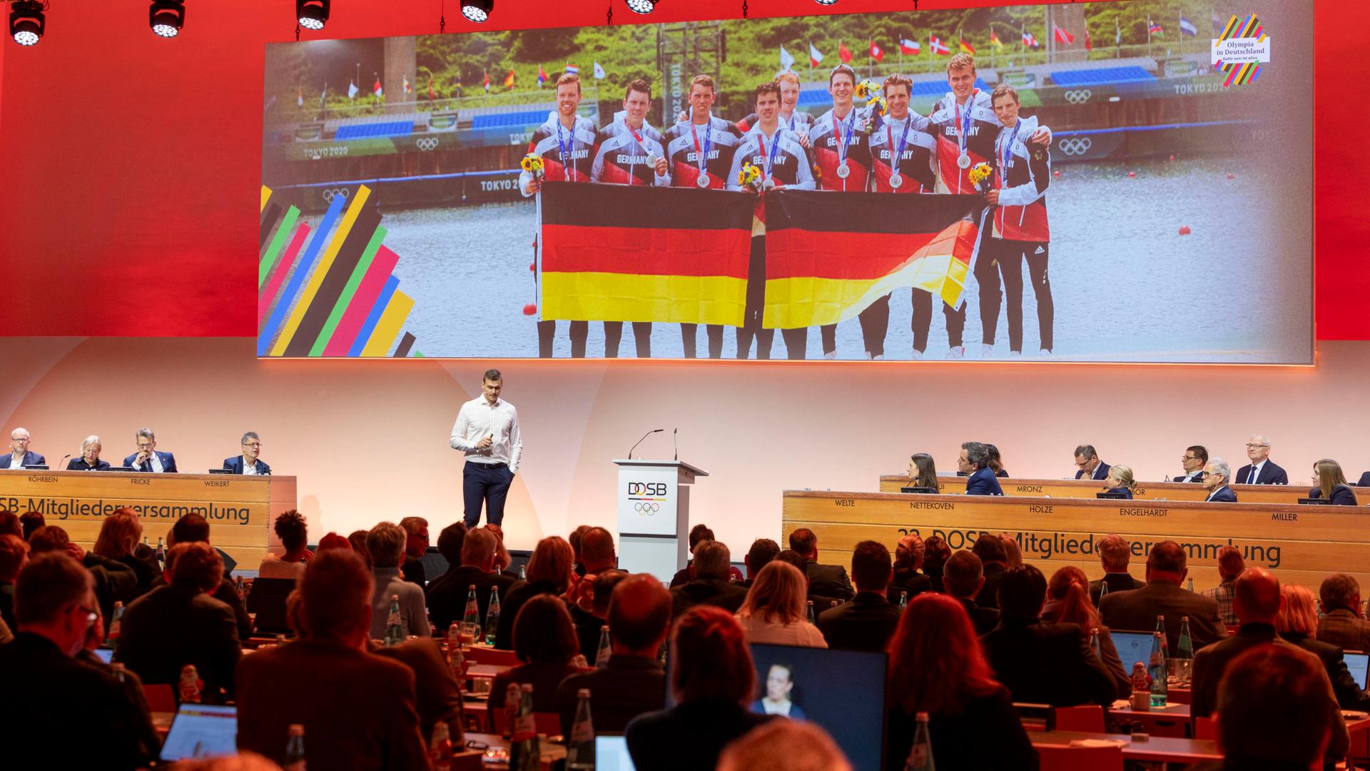 Mitgliederversammlung des Deutschen Olympischen Sportbundes 2025 | Helmut Fricke/dpa