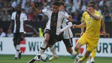 Jamal Musiala beim Freundschaftsspiel gegen die Ukraine