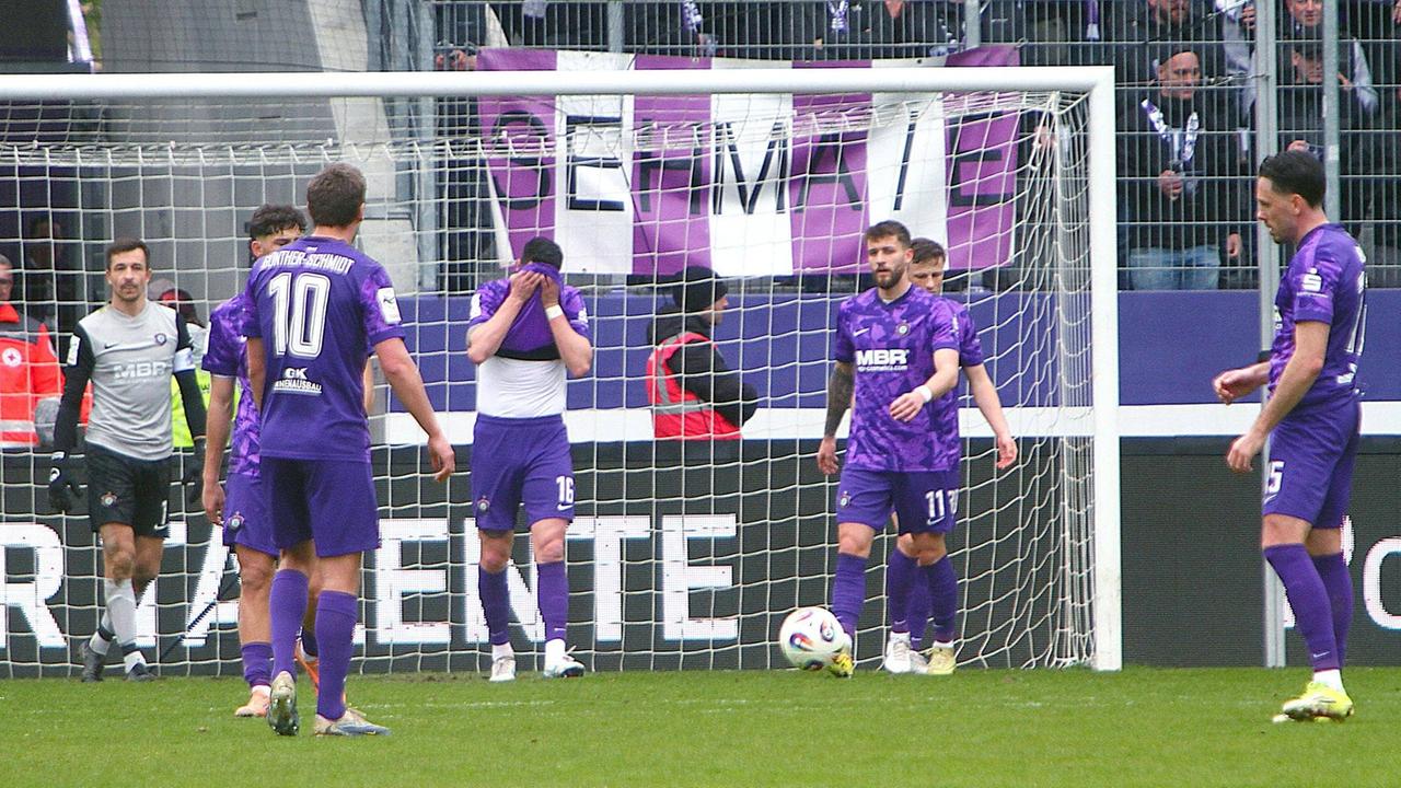 Erzgebirge Aue erlebt schwarzen Karsamstag gegen Hoffenheim II