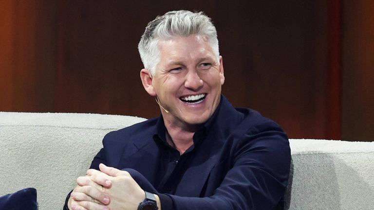 Schweinsteiger - "Den Trainer auszutauschen reicht nicht"