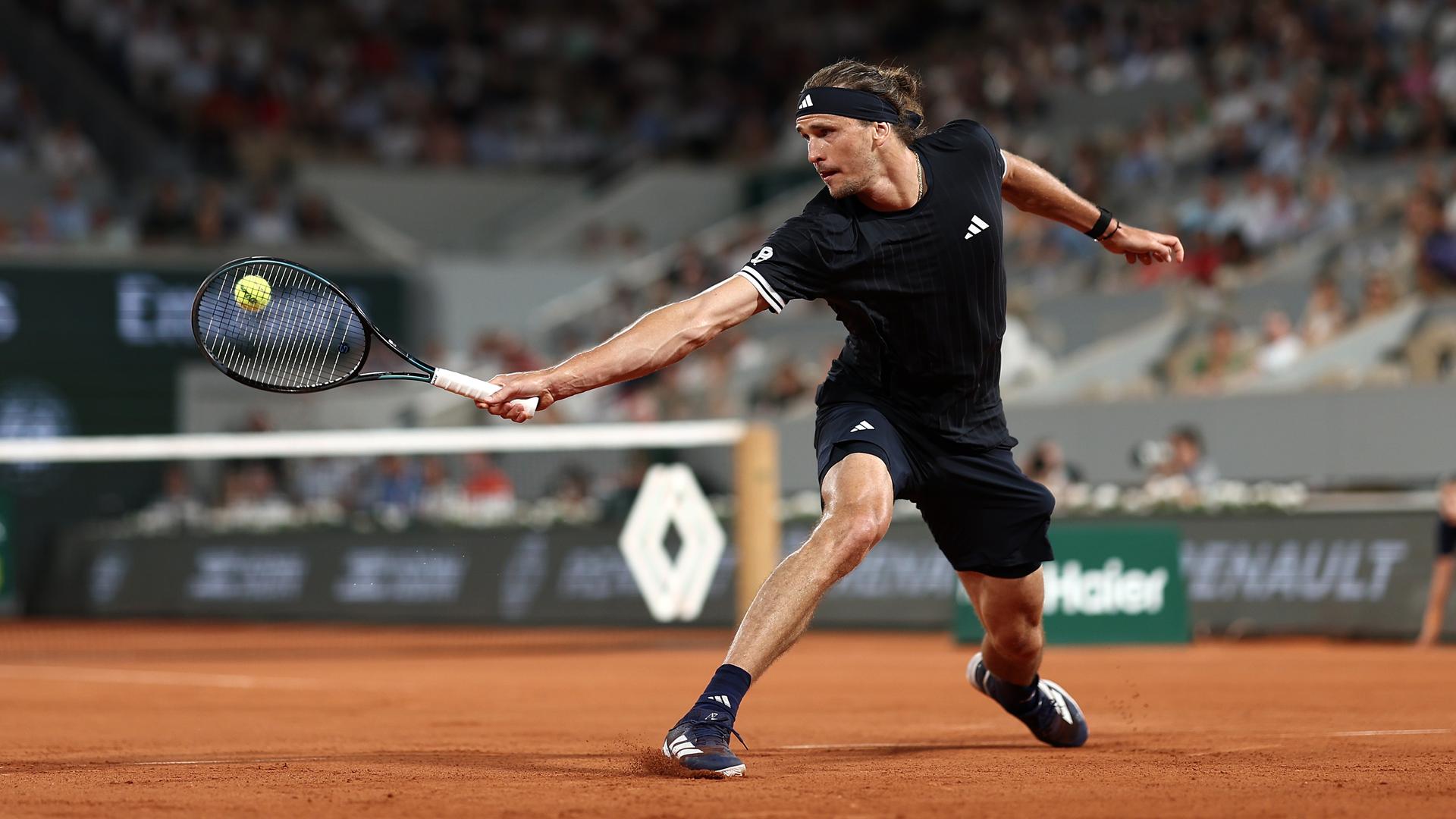 Zverev müht sich gegen die Nummer 88 ins Achtelfinale