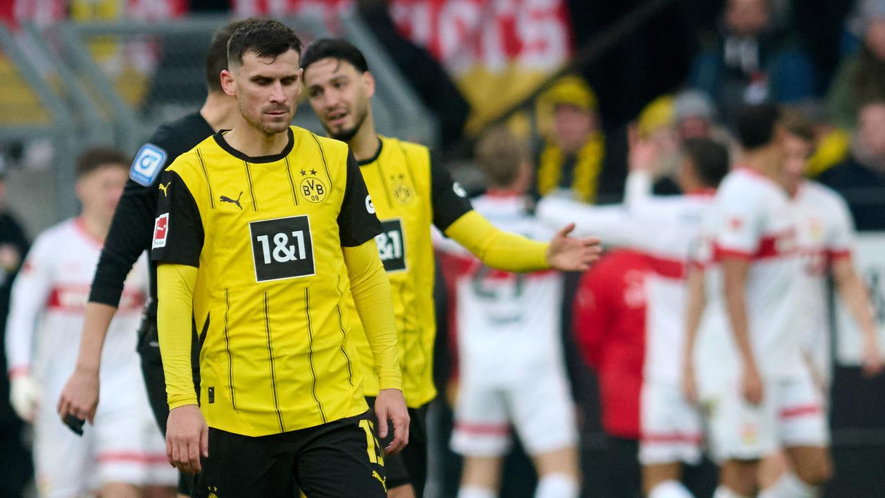 Enttäuschte Spieler von Borussia Dortmund | Bernd Thissen/dpa