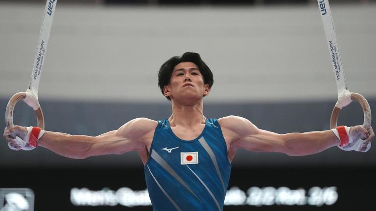 Japans Daiki Hashimoto turnt an den Ringen