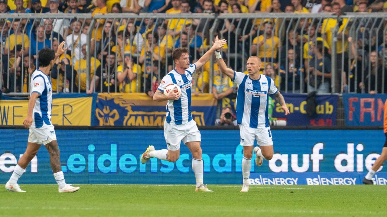 Herthas Torspektakel: Thorsteinsson liefert — photo: Sportschau Fußball