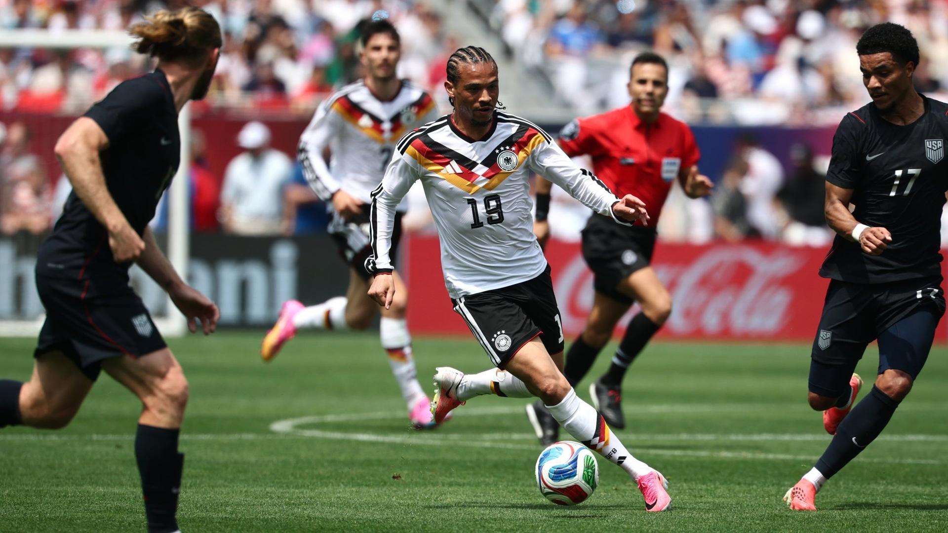 Jetzt live - Sané sorgt für erneute Führung der DFB-Elf