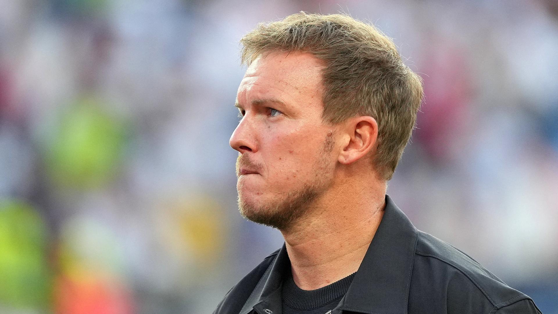 Bundestrainer Julian Nagelsmann beim Spiel zwischen Deutschland und Paraguay | WDR / picture alliance / abaca