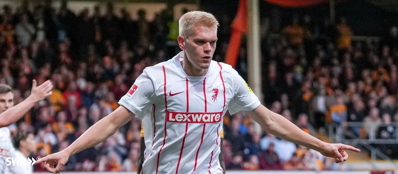 Motherwell FC gegen SC Freiburg