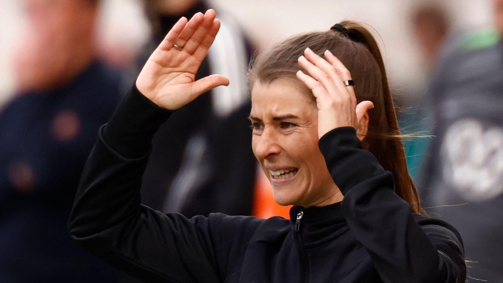 Union Berlins Trainerin Marie-Louise Eta hadert mit dem Spiel ihrer Mannschaft | AFP/Odd Andersen