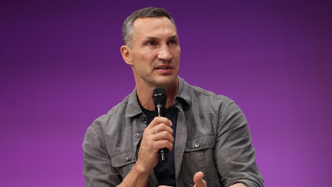 ボクシング：ウラディミール・クリチコ、復帰報道に反論
