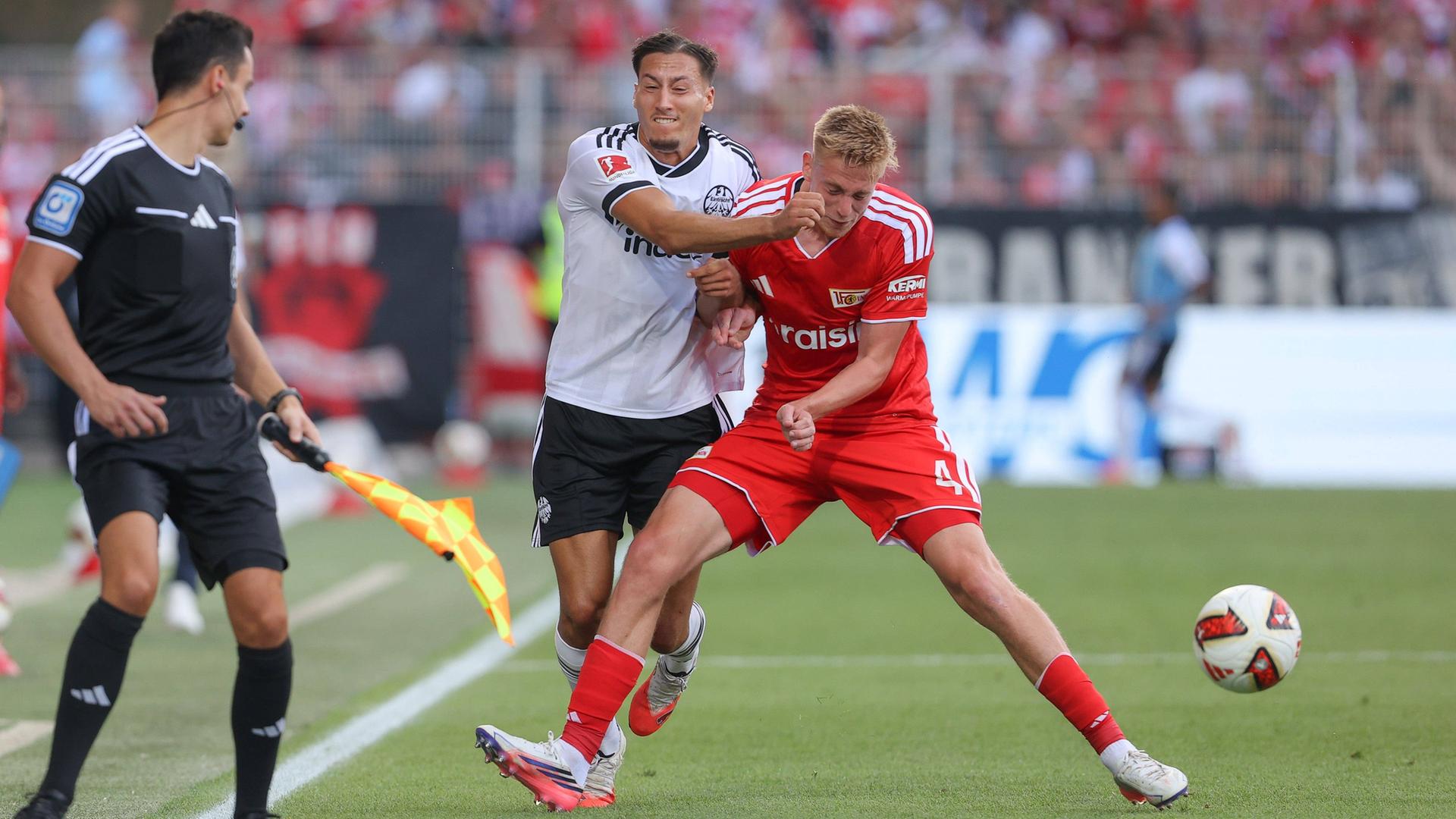 Bundesliga: Union Berlin kontert Ebnoutalibs Dreierpack spät