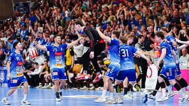 VfL Luebeck-Schwartau jubelt