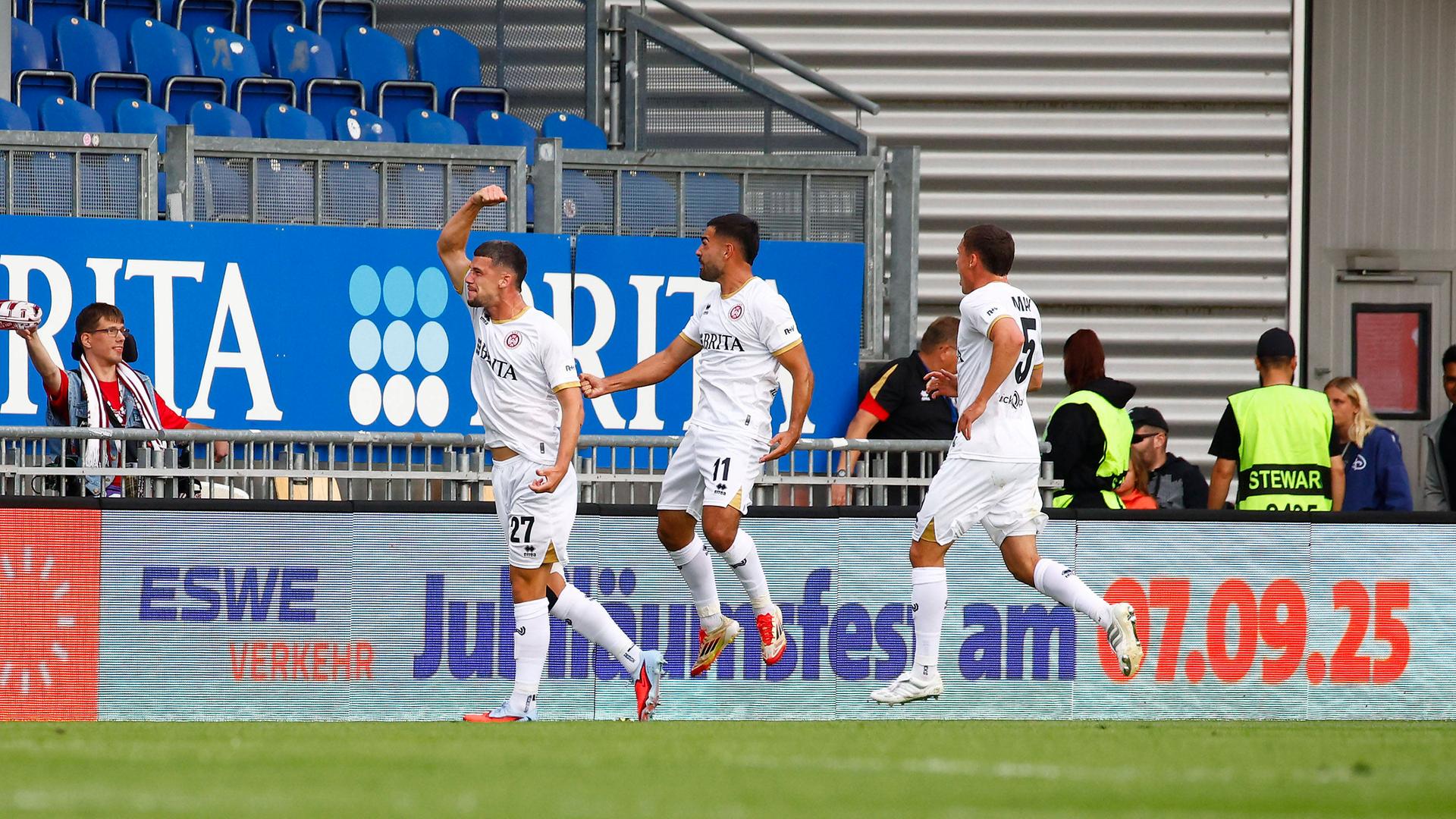 teilnehmer: sv wehen wiesbaden gegen fc bayern münchen statistiken