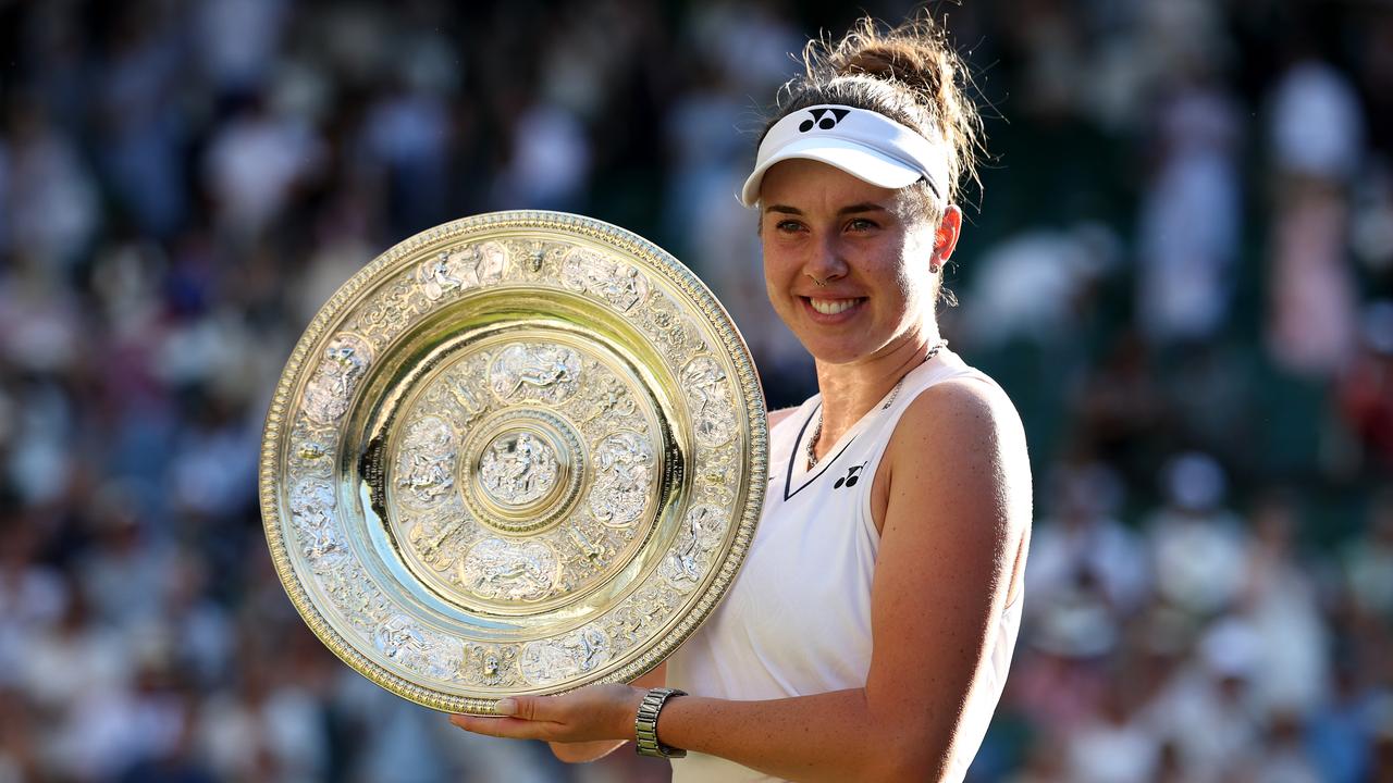 Wimbledon: Noskova triumphiert in epischem Frauen-Endspiel gegen Muchova