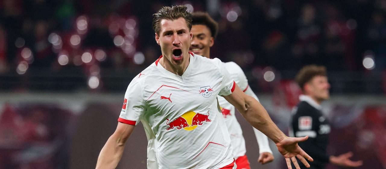 WIlli Orban bejubelt sein Tor gegen Freiburg