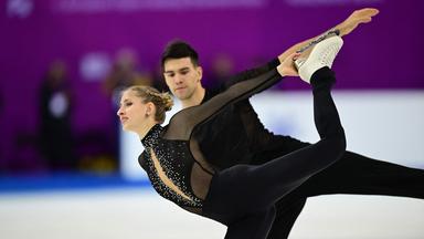 Minerva Fabienne Hase und Nikita Volodin in Aktion