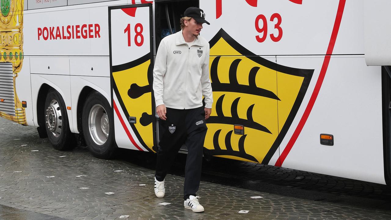 Fußball-Bundesliga: Woltemade mit VfB Stuttgart im Trainingslager ...