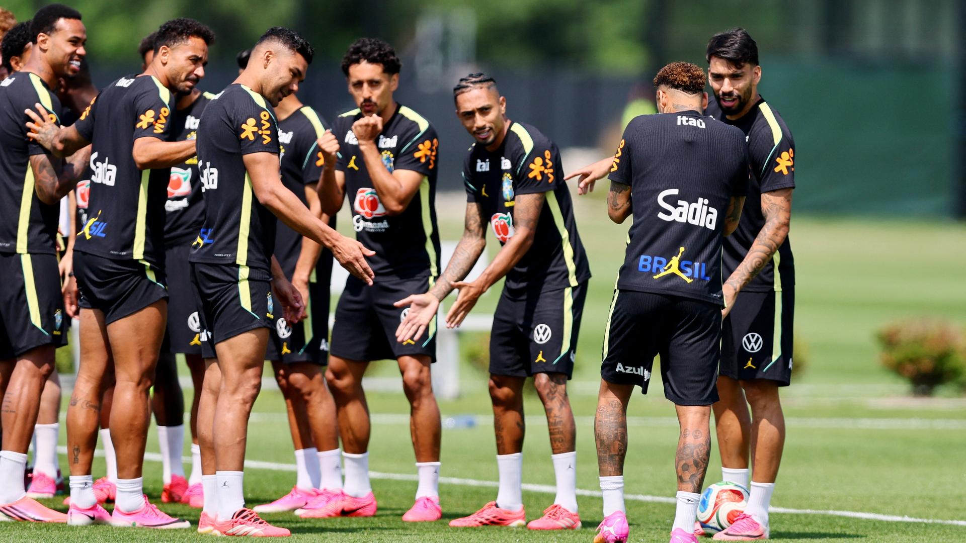 WM-Liveblog: Brasilien steht für Neymar im Training Spalier