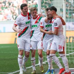 Augsburger Jubel beim Sieg gegen Mönchengladbach