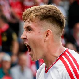 Kölns Isak Johannesson bejubelt seinen Treffer