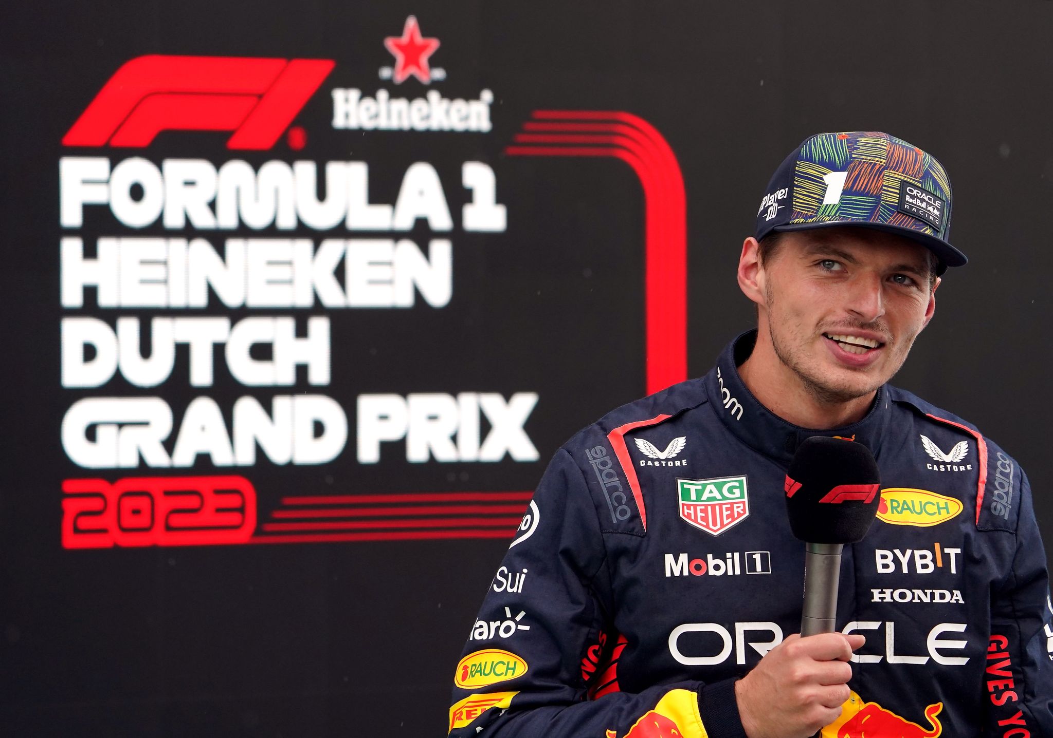Max Verstappen wird nach dem Sieg in Zandvoort von allen Seiten gelobt. | Tim Goode/PA Wire/dpa Max Verstappen wird nach dem Sieg in Zandvoort von allen Seiten gelobt.