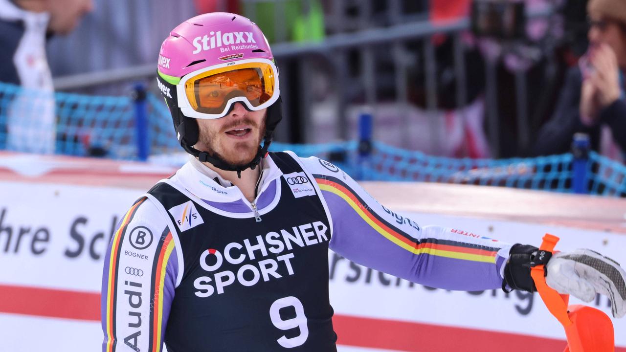 Linus-Stra-er-sucht-nach-Topform-in-Kitzb-hel