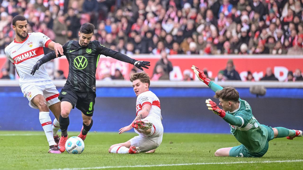 Stuttgart Wolfsburg | Harry Langer/dpa