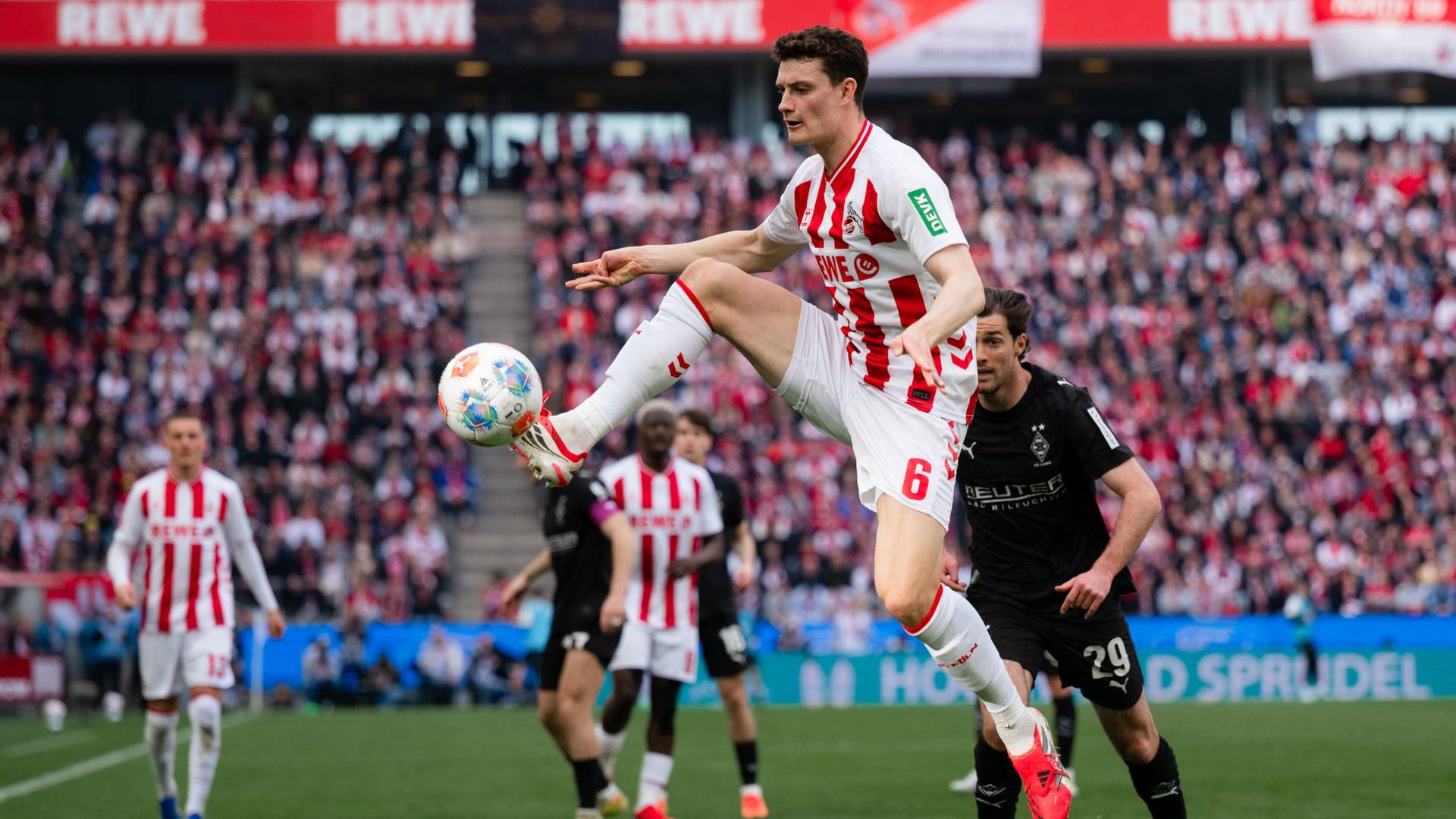 Eric Martel am Ball | dpa