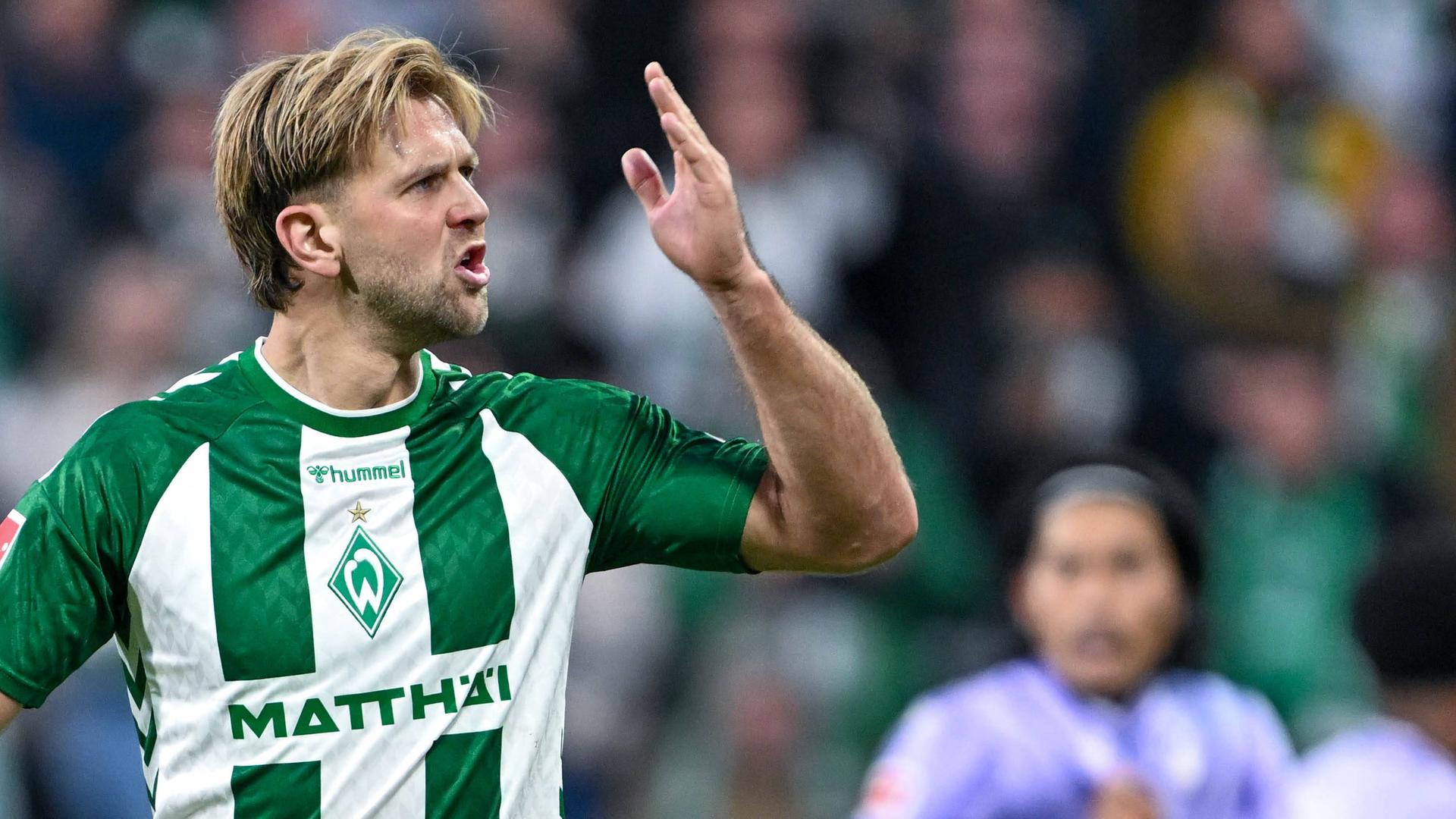 Werder Bremen beim Bundesligaspiel gegen die TSG Hoffenheim im Weserstadion