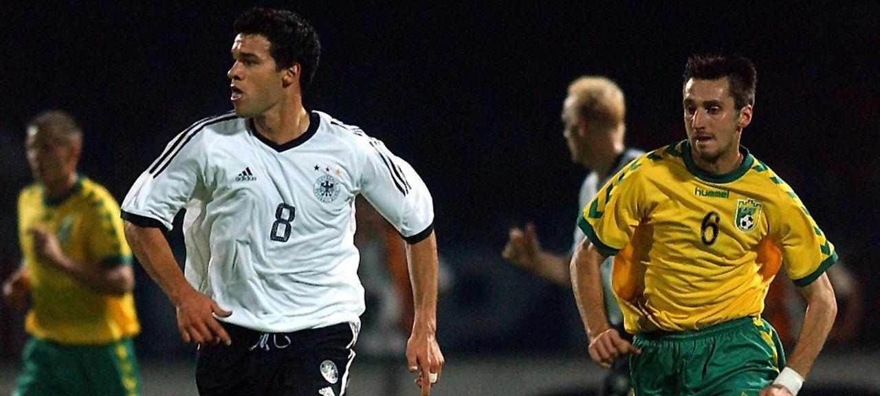 Tor des Monats September 2002, Michael Ballack | imago Tor des Monats September 2002, Michael Ballack