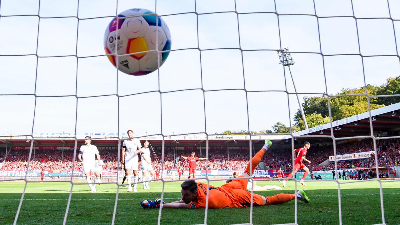 3,83 Treffer im Schnitt - Fußball-Bundesliga im Torrausch
