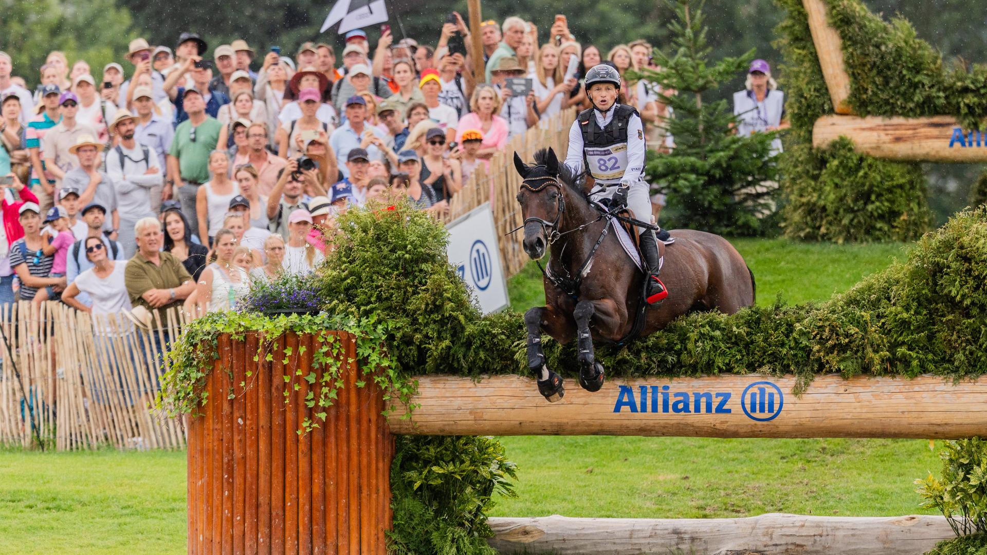 Michael Jung | dpa / Rolf Vennenbernd