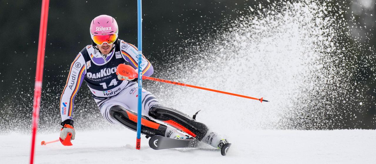 Linus Straßer im Slalom