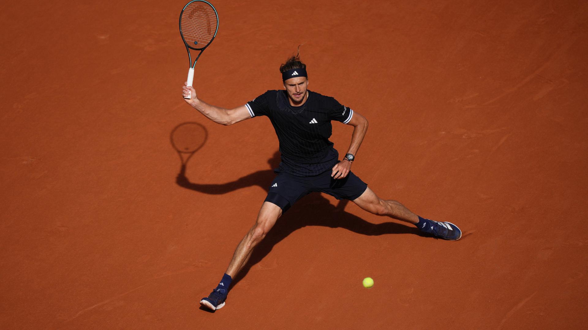Jetzt live - Cobolli behält die Nerven, Tiebreak im vierten Satz