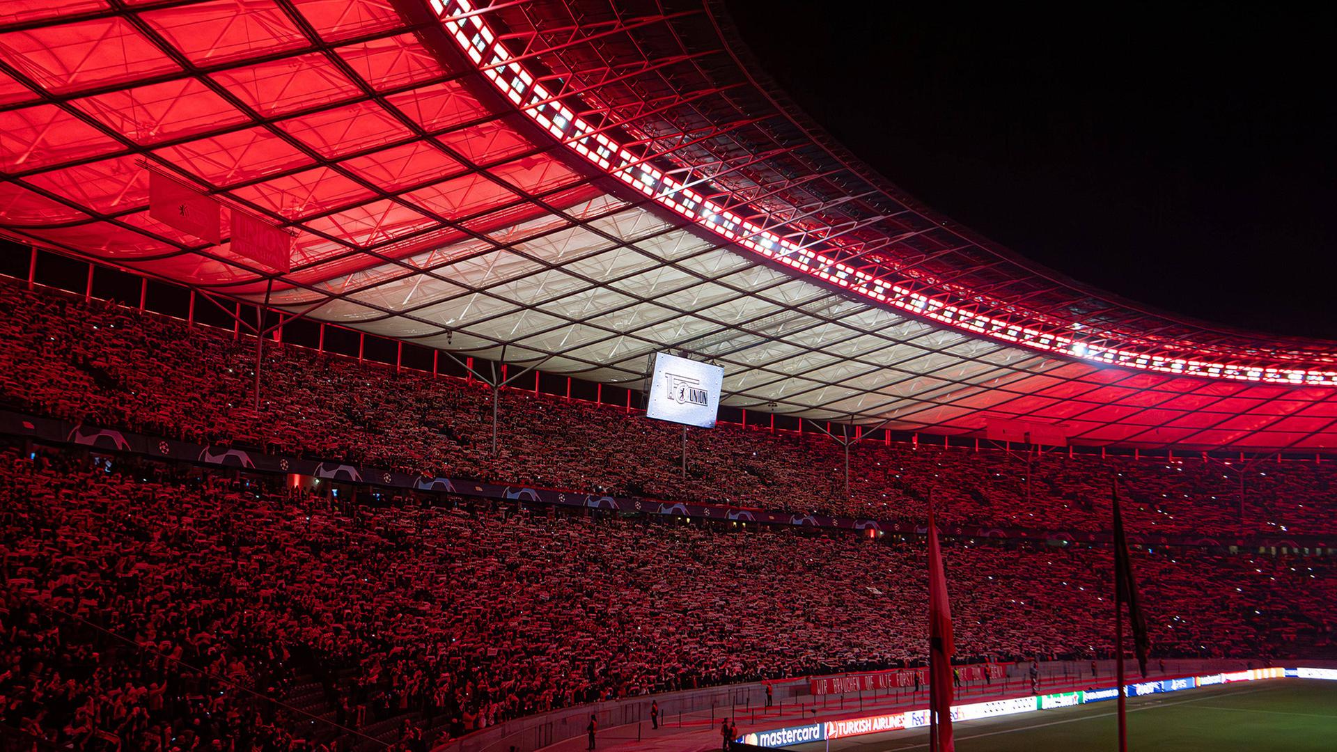 Stadionausbau verzögert: Union muss länger ins Olympiastadion