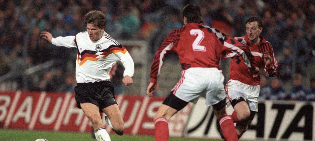 Tor des Monats März 1991, Stefan Reuter | dpa Tor des Monats März 1991, Stefan Reuter