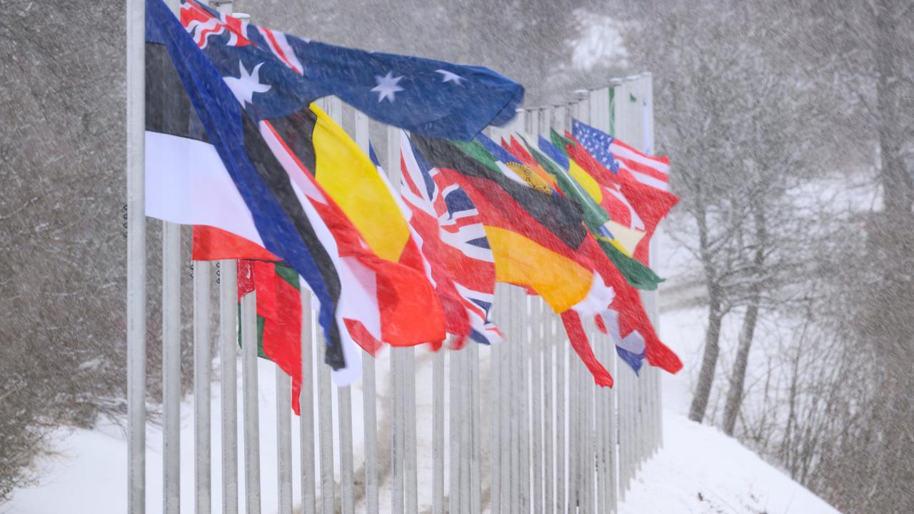 wintereinbruch-in-winterberg-skeleton-rennen-abgebrochen
