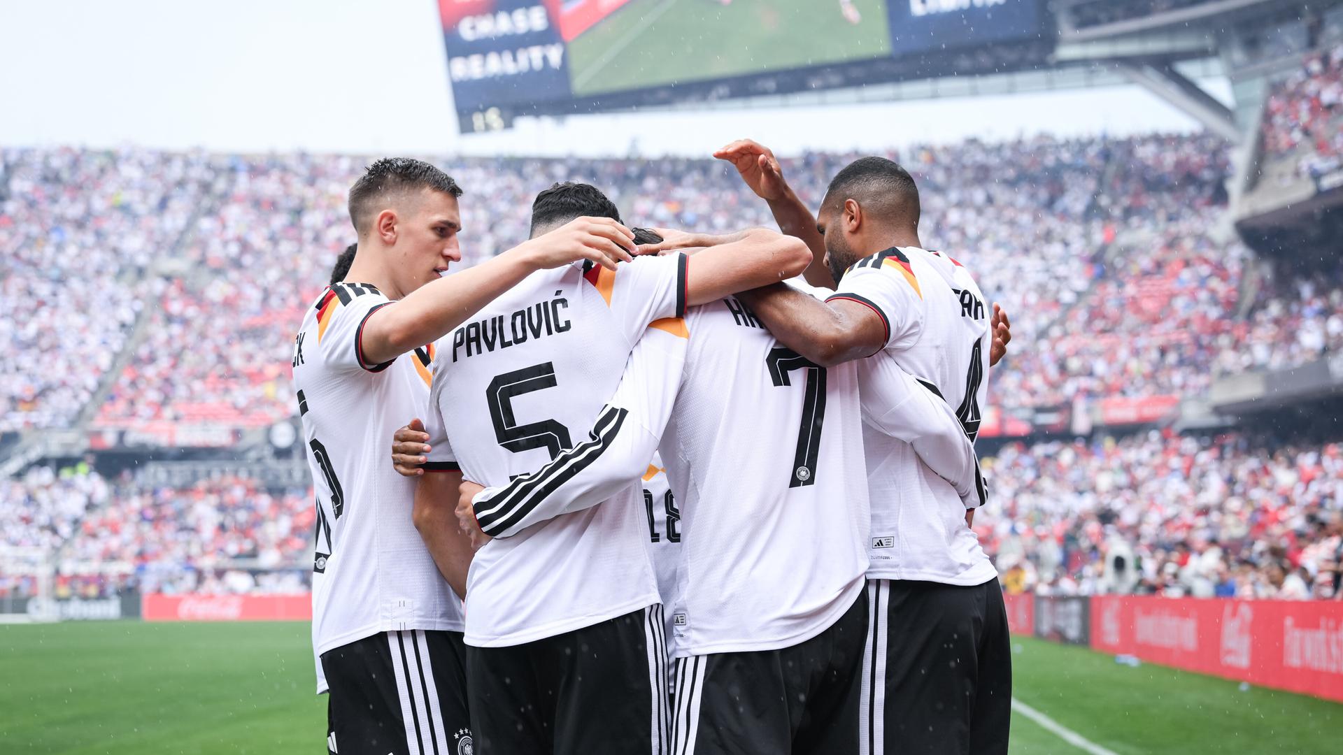 DFB-Elf - ein Sieg im wilden, wilden mittleren Westen